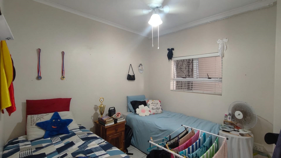 2 Bedroom Property for Sale in Island View Western Cape